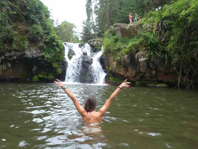 Napuru Waterfalls Guided Hike